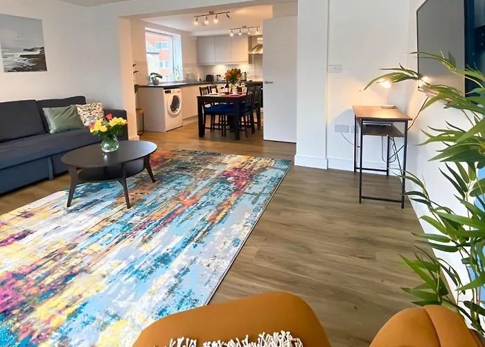 Cambridge Stays Central Apart Hotel 2Br Flats-Easy Walk To City Centre-Parking-Balcony