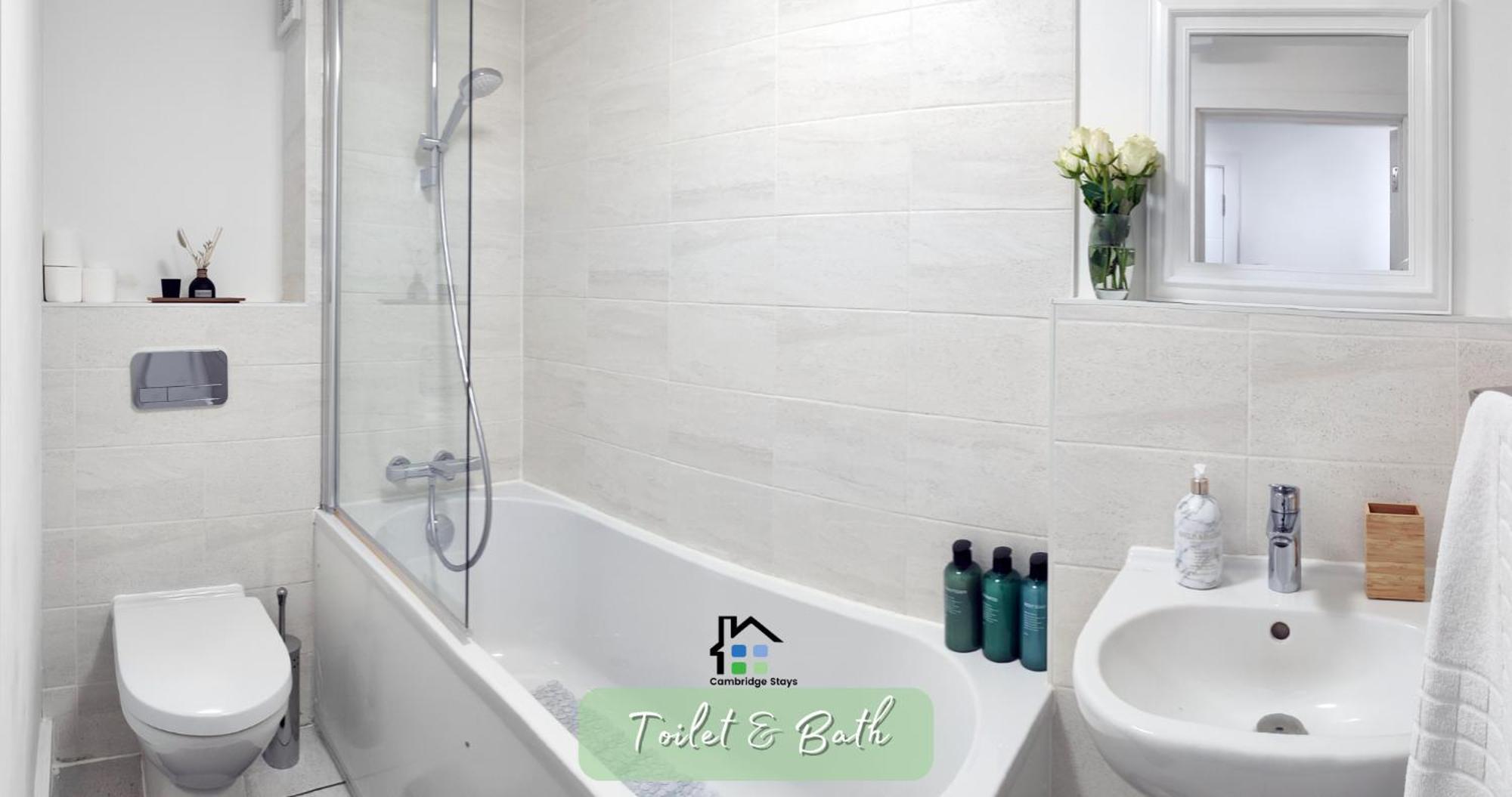 2br Flats-easy Walk To Centre-parking-balcony Appartement
